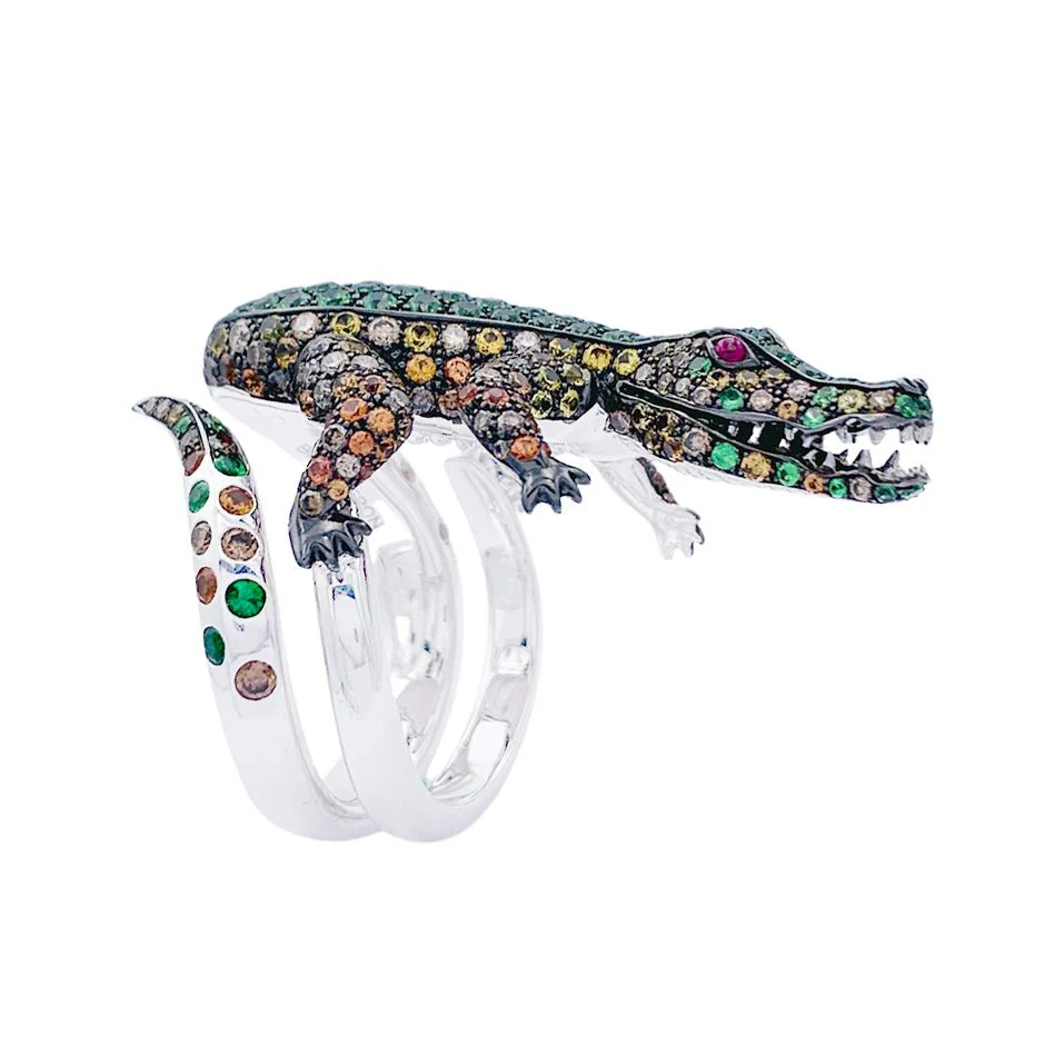 Bague Boucheron Crocodile en or blanc, sertie de diamants et pierres de couleur - Image 3