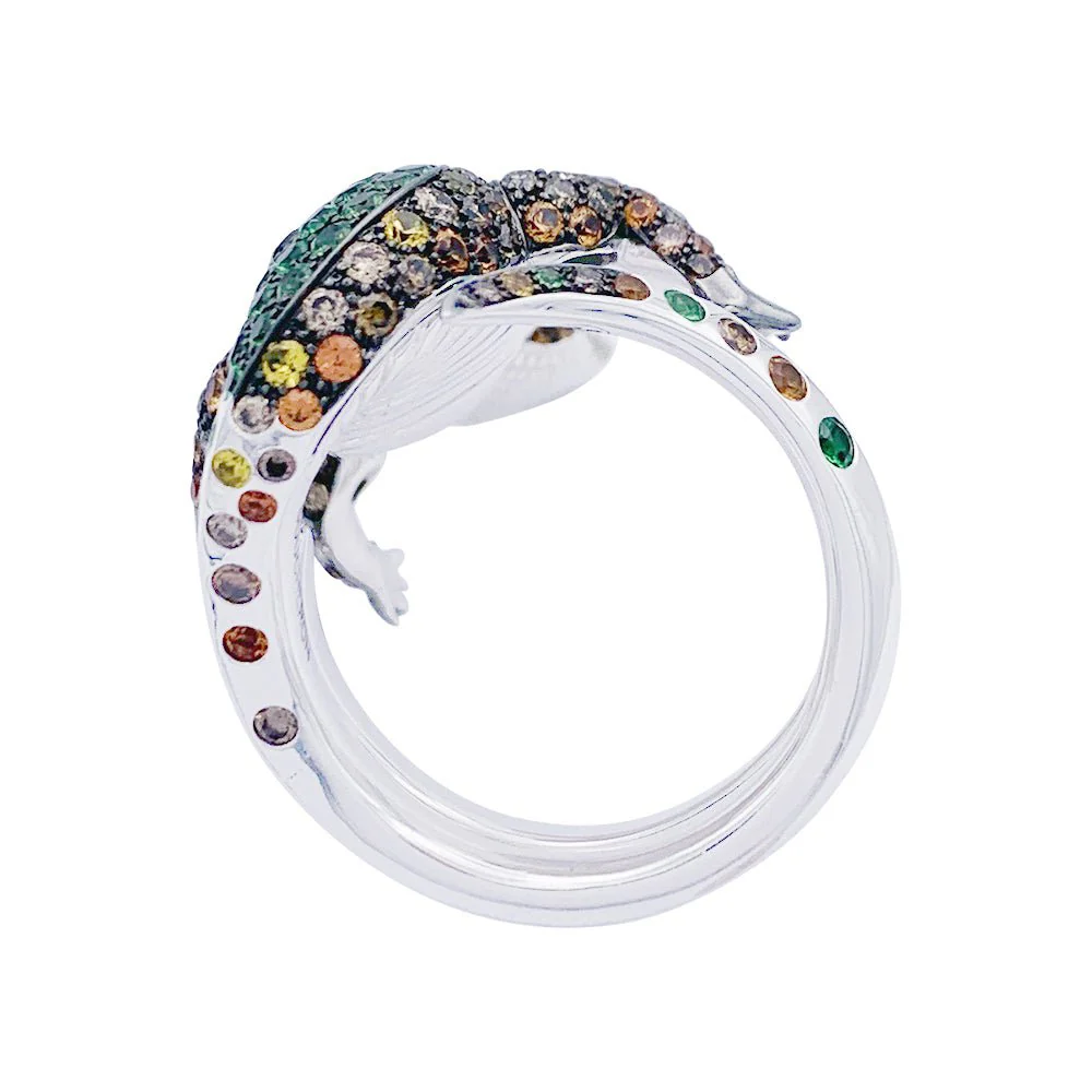 Bague Boucheron Crocodile en or blanc, sertie de diamants et pierres de couleur - Image 7