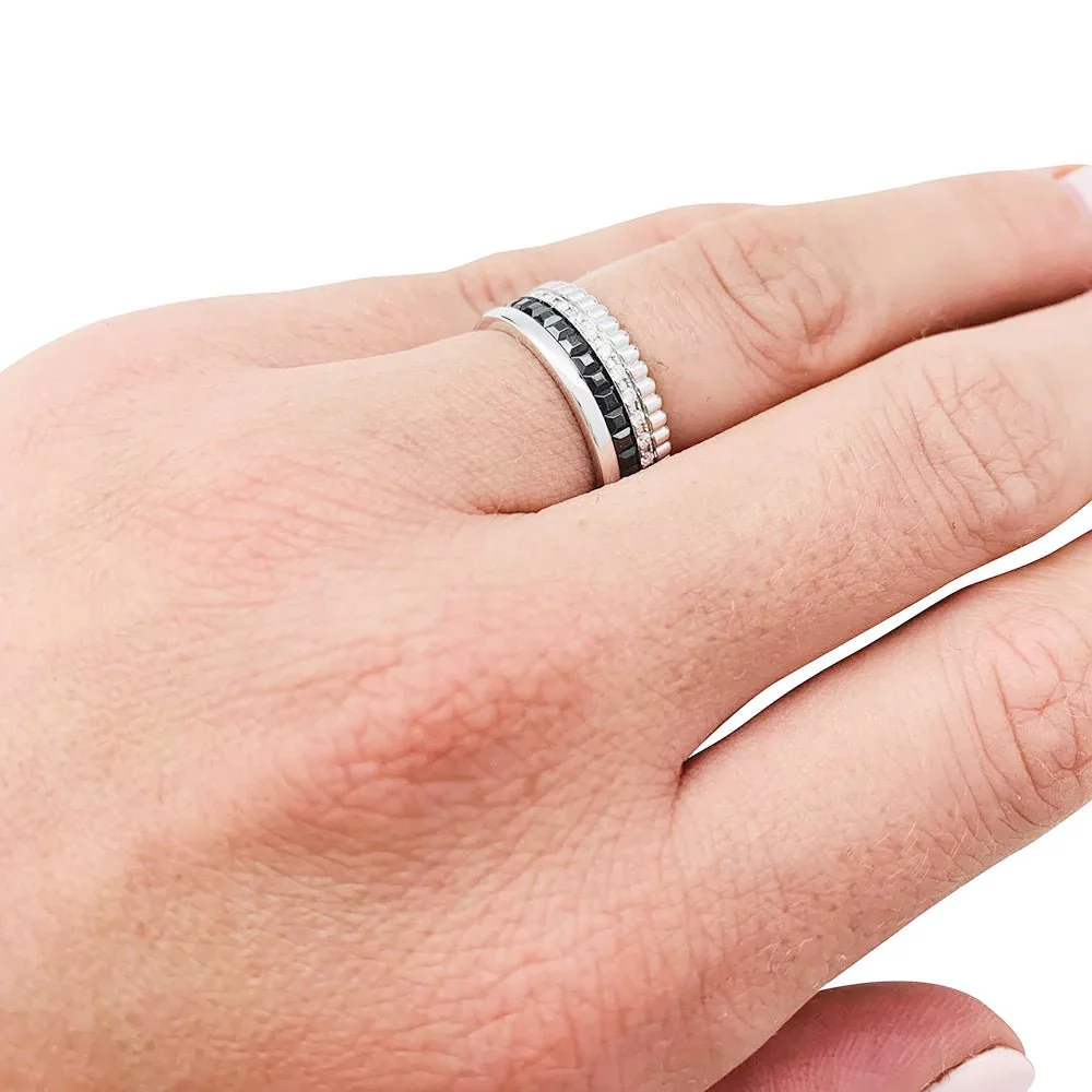 Bague BOUCHERON "Quatre Black Edition Small" en or blanc et diamants - Image 2
