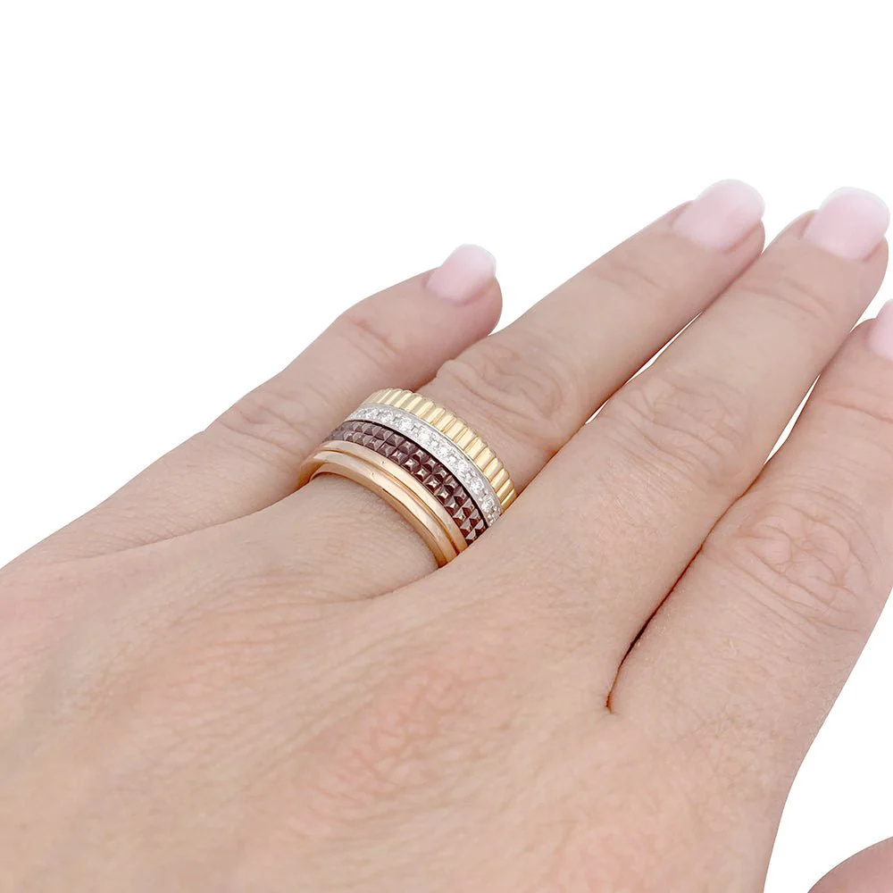 Bague Boucheron, "Quatre Classique Large", trois ors et diamants - Image 3