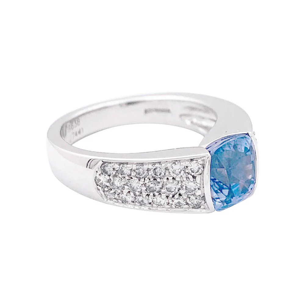 Bague BOUCHERON en or blanc, saphir et diamants - Image 3