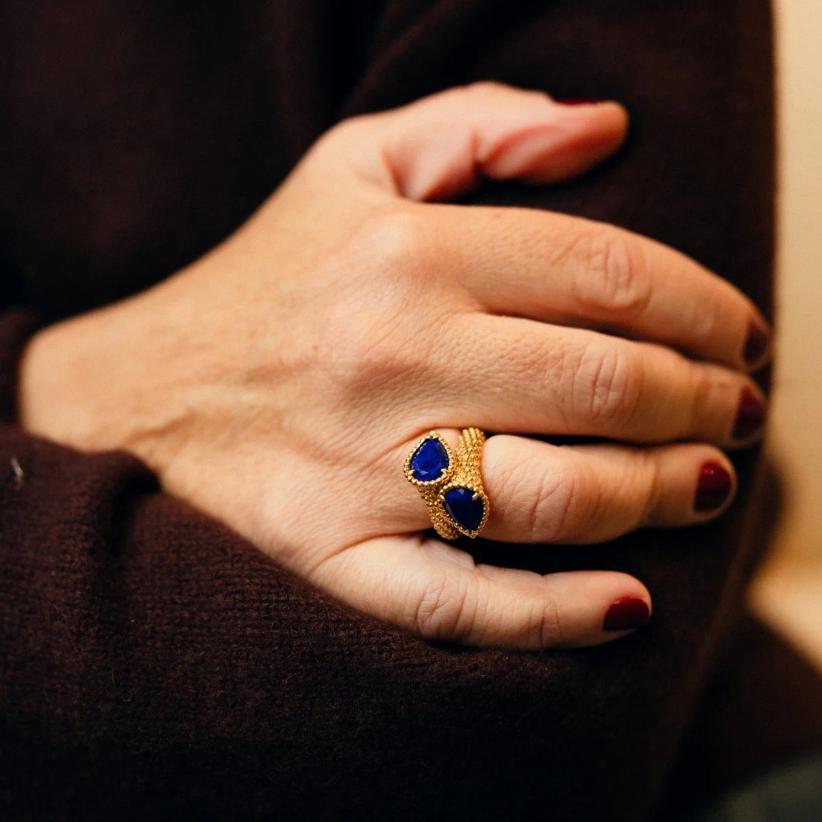 Bague BOUCHERON "Toi et Moi Serpent Bohème" en or jaune et lapis lazuli - Image 2
