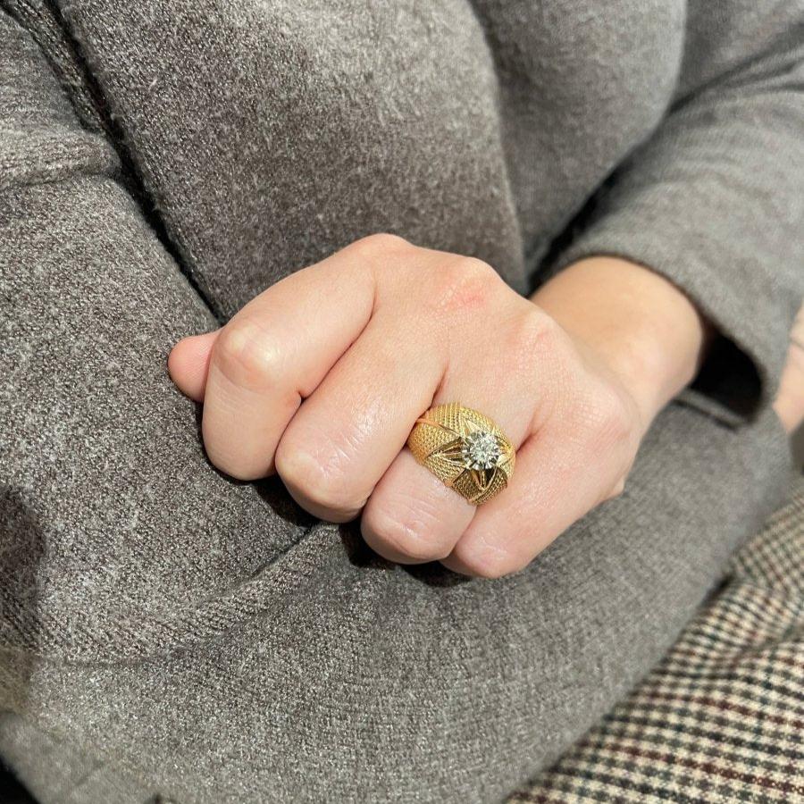 Bague Boule en or jaune et diamant - Image 2