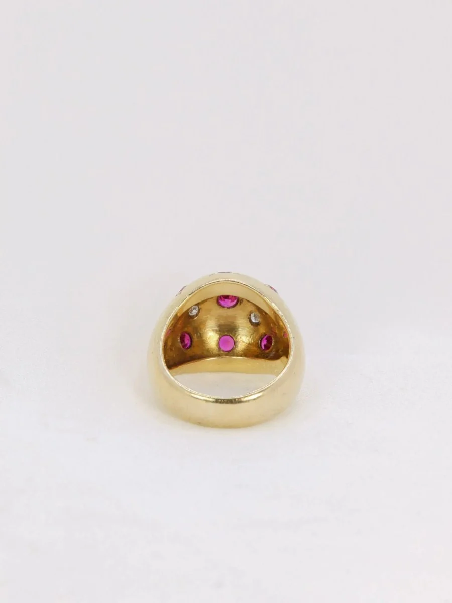Bague boule vintage en or jaune, rubis et diamants - Image 5