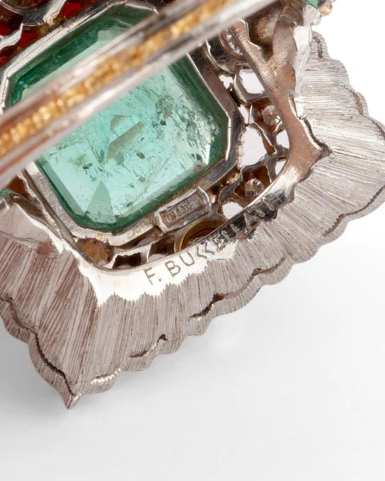 Bague BUCCELLATI en or jaune, or blanc, émeraude et diamants - Image 6
