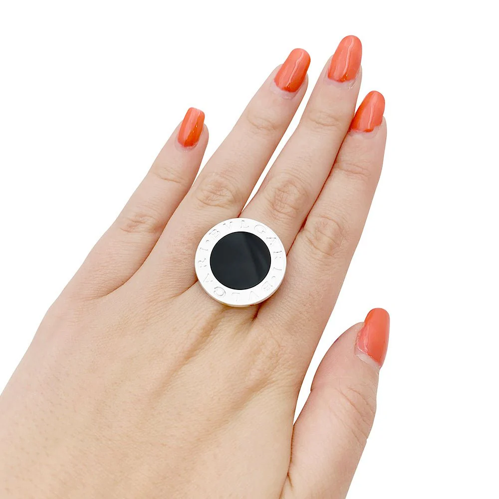 Bague BULGARI "Bulgari Bulgari" en or blanc et onyx - Image 2