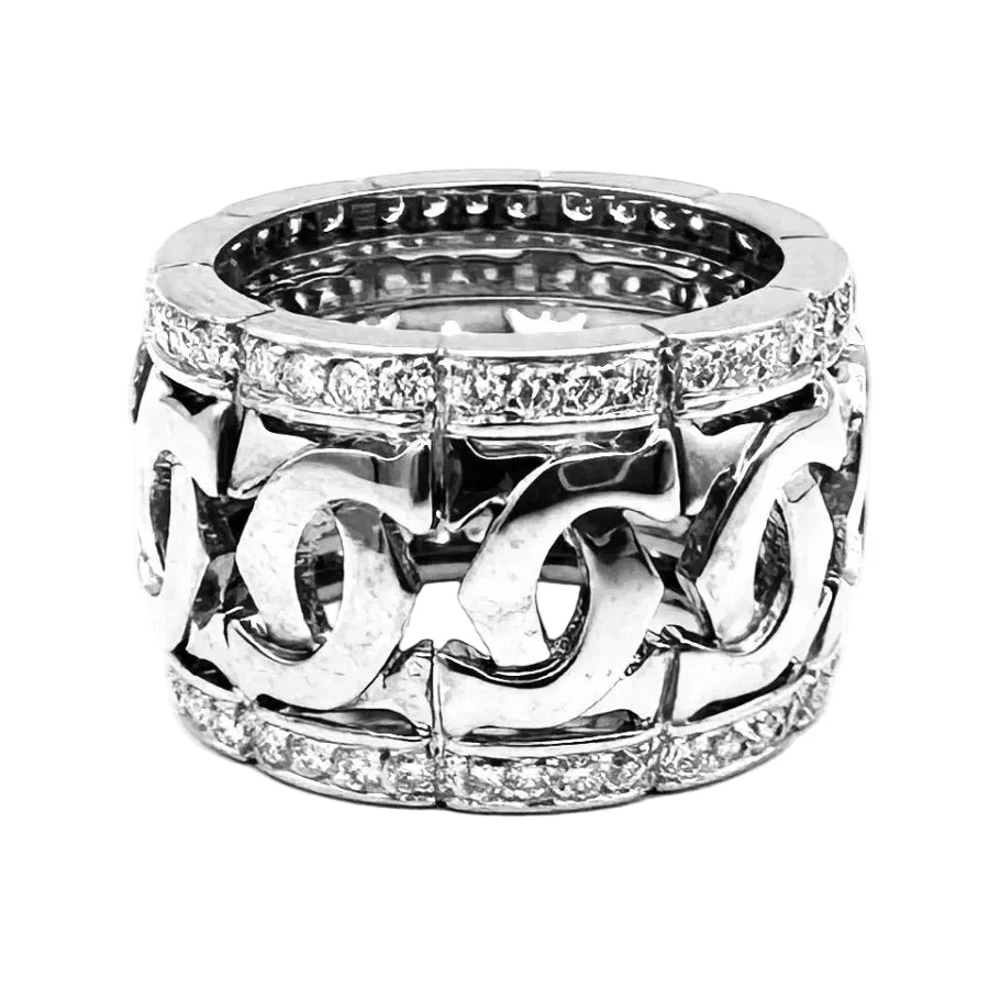 Bague Bandeau CARTIER  "Entrelacés" en or blanc et diamants