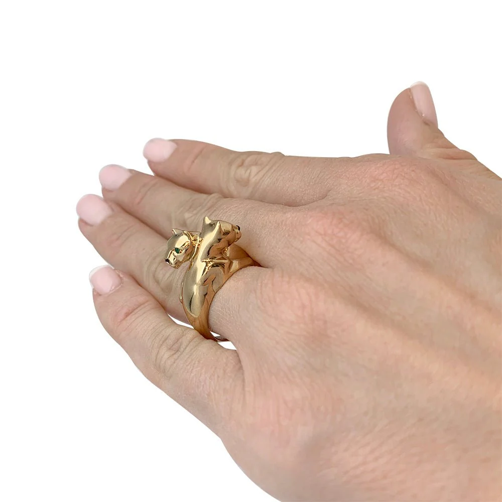 Bague Cartier, "Kozra", en or jaune, émeraude, onyx - Image 11