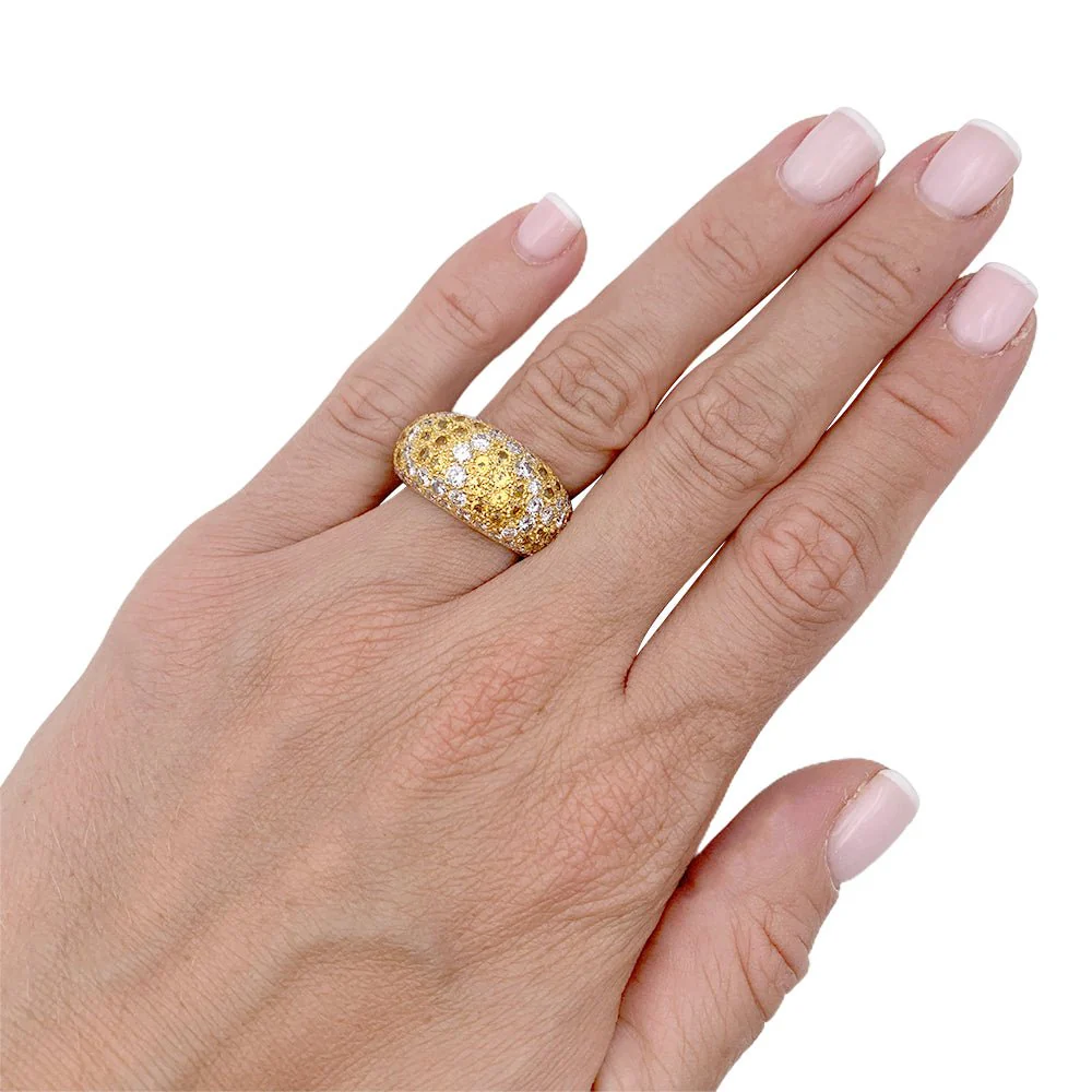 Bague CARTIER "Sauvage", en or jaune, diamants, saphirs jaunes. - Image 5