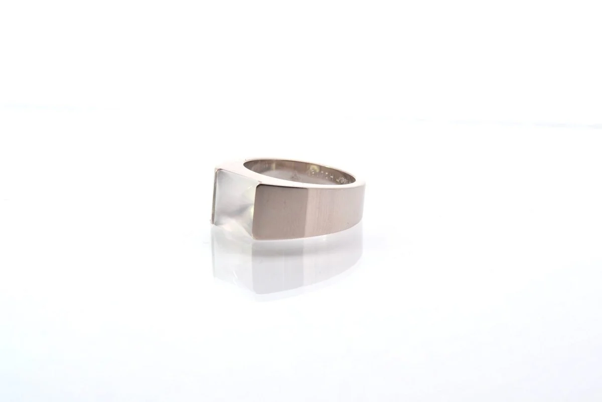 Bague Cartier Tank pierre de lune or blanc - Image 3