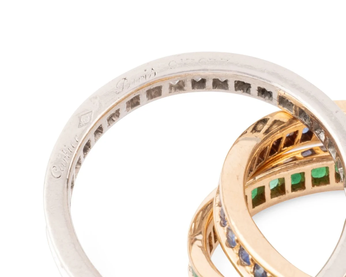 Bague CARTIER "Trinity" en or jaune, émeraudes, saphirs et diamants - Image 5