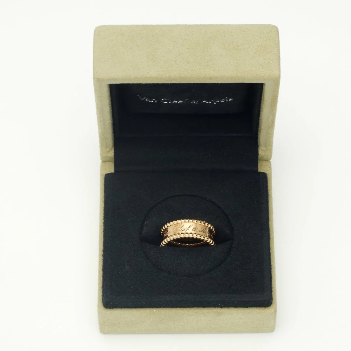 Bague Van Cleef & Arpels Perlée Signature en or jaune - Image 3