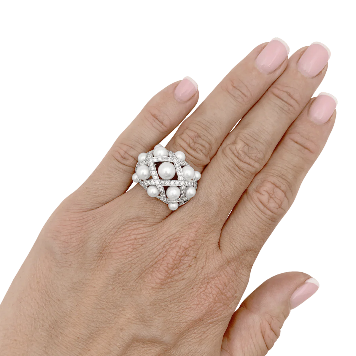 Bague Dôme CHANEL "Baroque" en or blanc, perles et diamants - Image 2