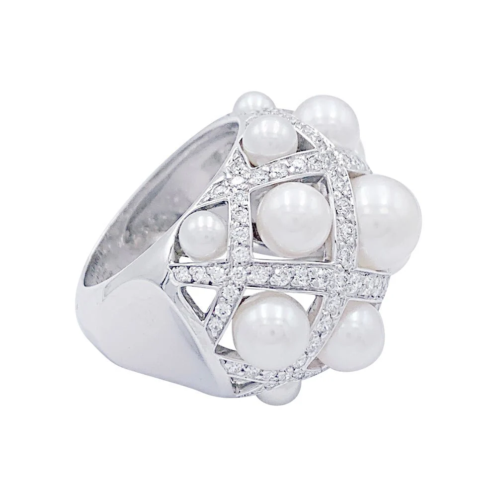 Bague Chanel, "Baroque", or blanc, diamants, perles de culture - Image 3