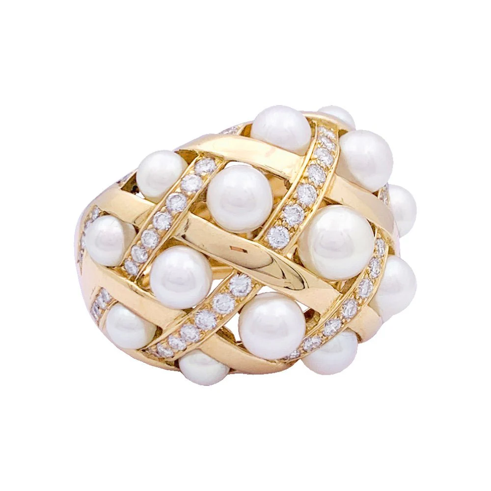 Bague CHANEL "Baroque" en or jaune, diamants et perles. - Image 3