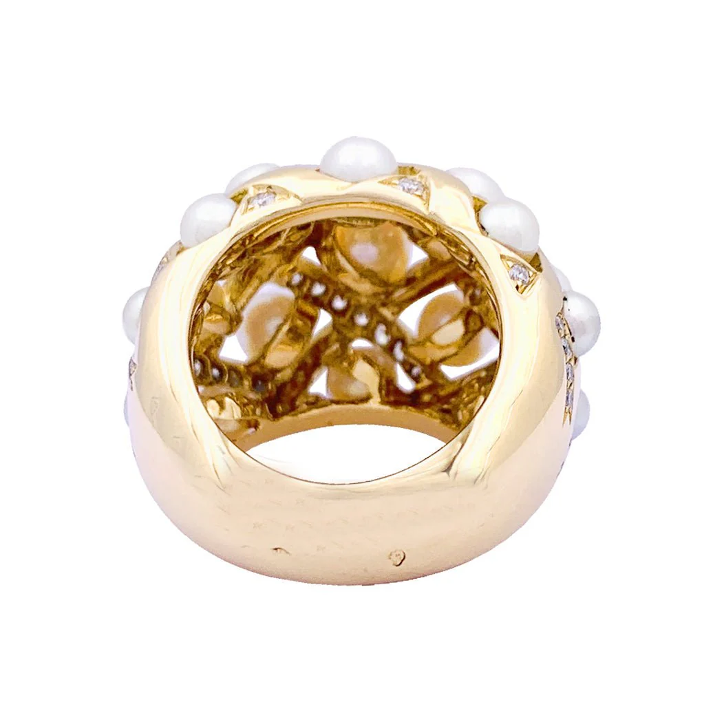 Bague CHANEL "Baroque" en or jaune, diamants et perles. - Image 4