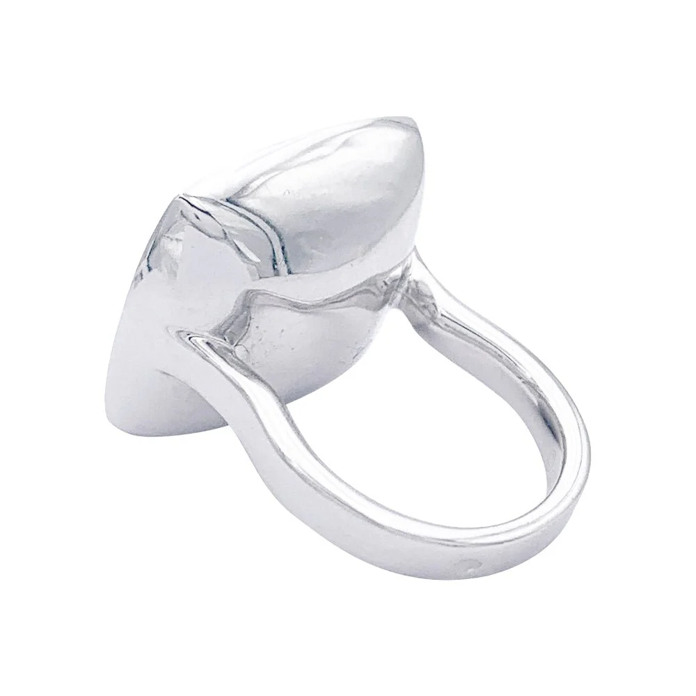 Bague CHANEL "Nuit Noire" en or blanc, saphir rose, diamants et émail - Image 3