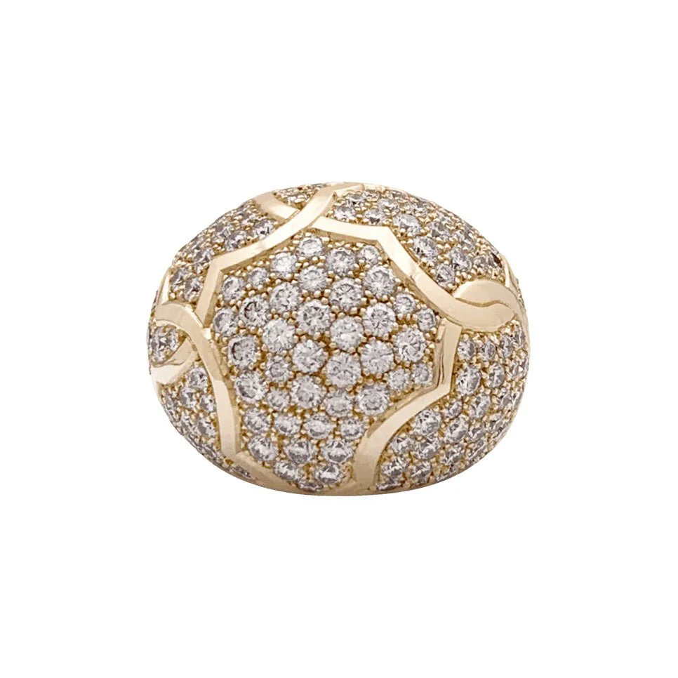 Bague Dôme CHANEL "Profil de Camélia" en or jaune et diamants
