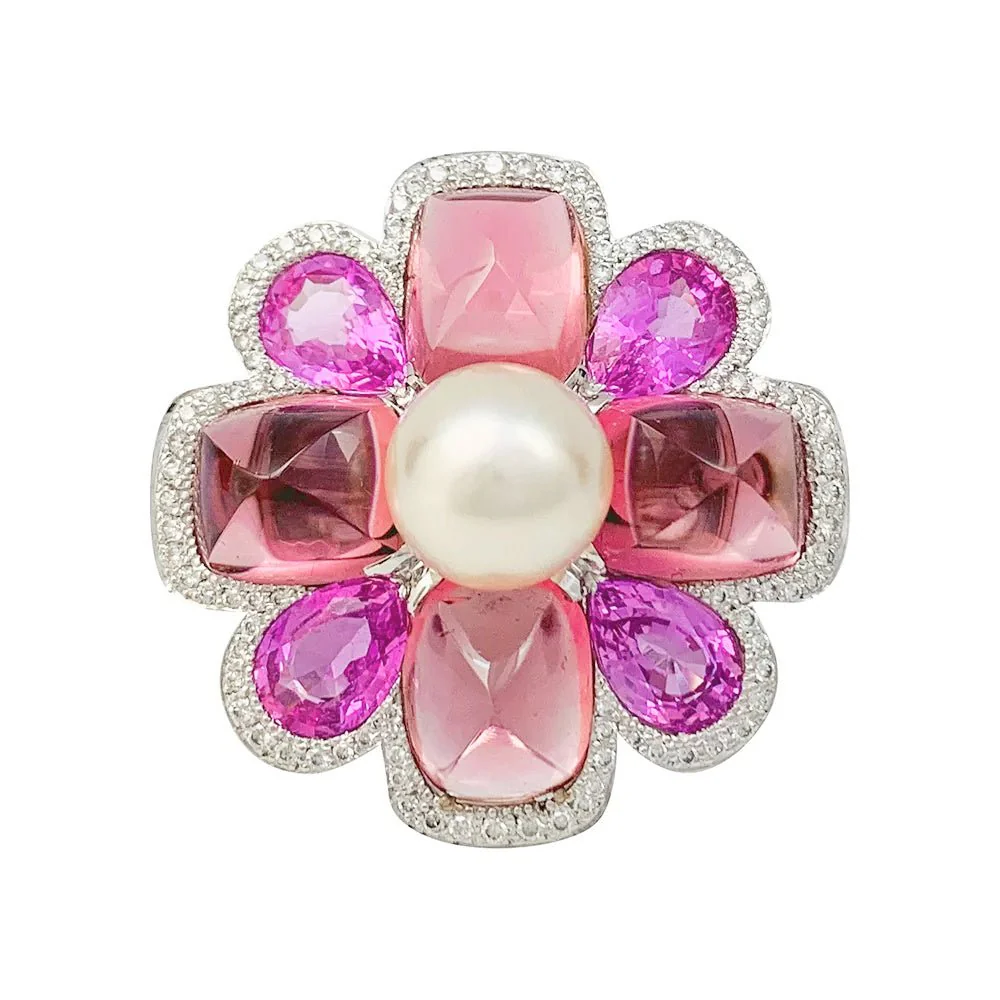 Bague CHANEL "San Marco" en or blanc, perle, saphirs roses, tourmalines roses et diamants