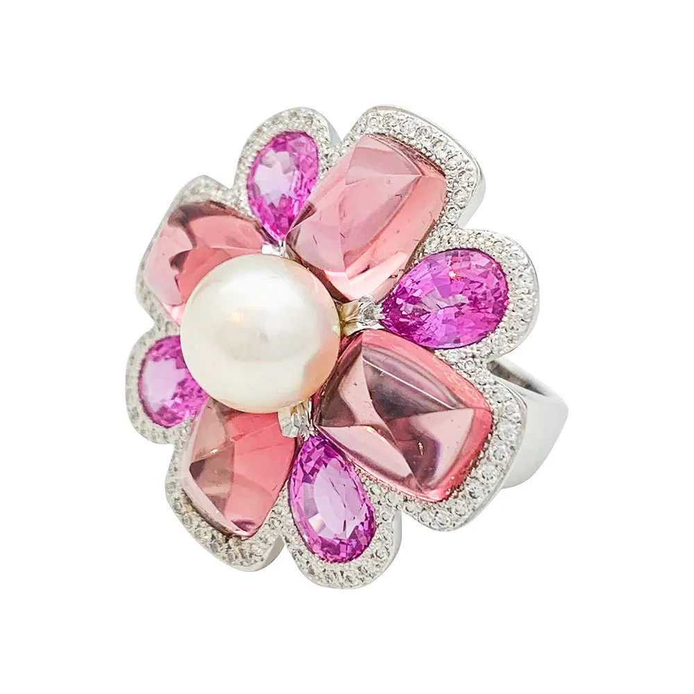Bague CHANEL "San Marco" en or blanc, perle, saphirs roses, tourmalines roses et diamants - Image 4