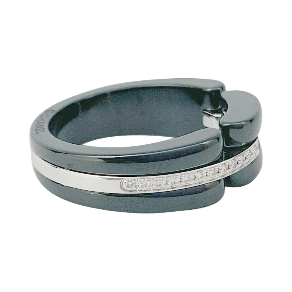 Bague CHANEL "Ultra" en céramique, or blanc et diamants. - Image 6