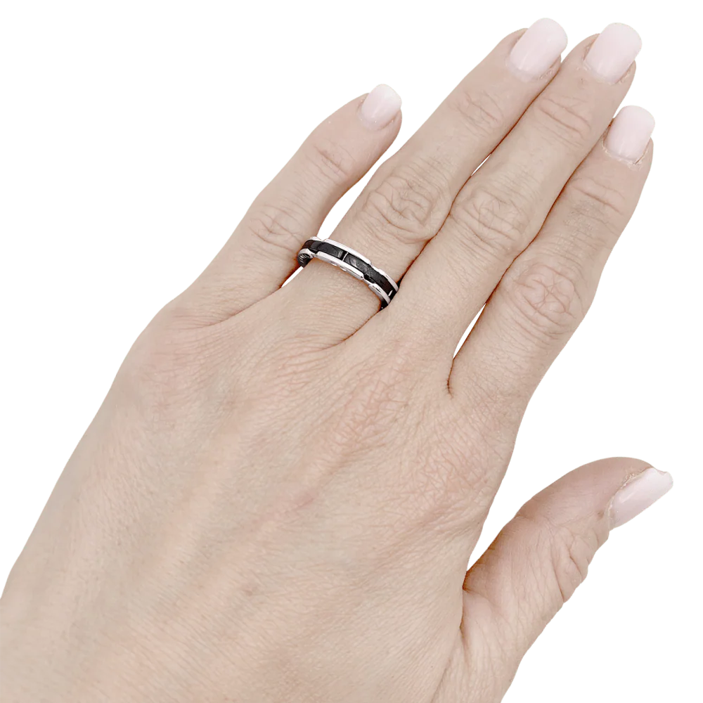 Bague Alliance CHANEL "Ultra" en or blanc et céramique - Image 2
