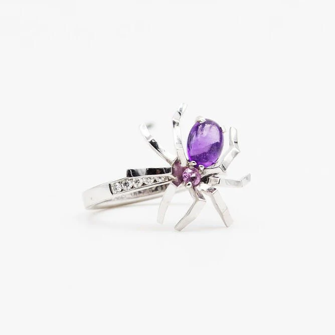 Bague CHAUMET Araignée "Attrape moi si tu m'aimes" en or blanc, améthyste, saphir rose et diamants - Image 6