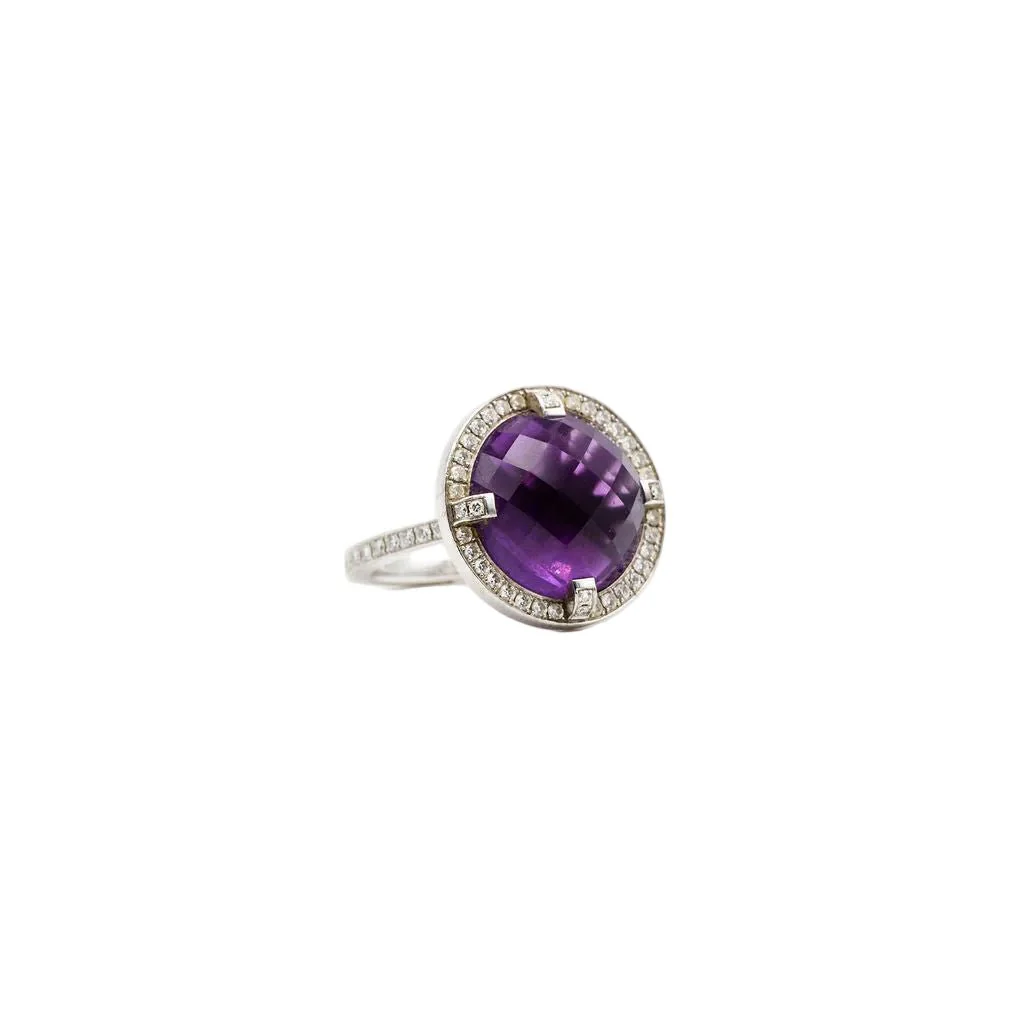 Bague CHAUMET "Attrape moi si tu m'aimes", "Galet" en or blanc, améthyste et diamants - Image 3