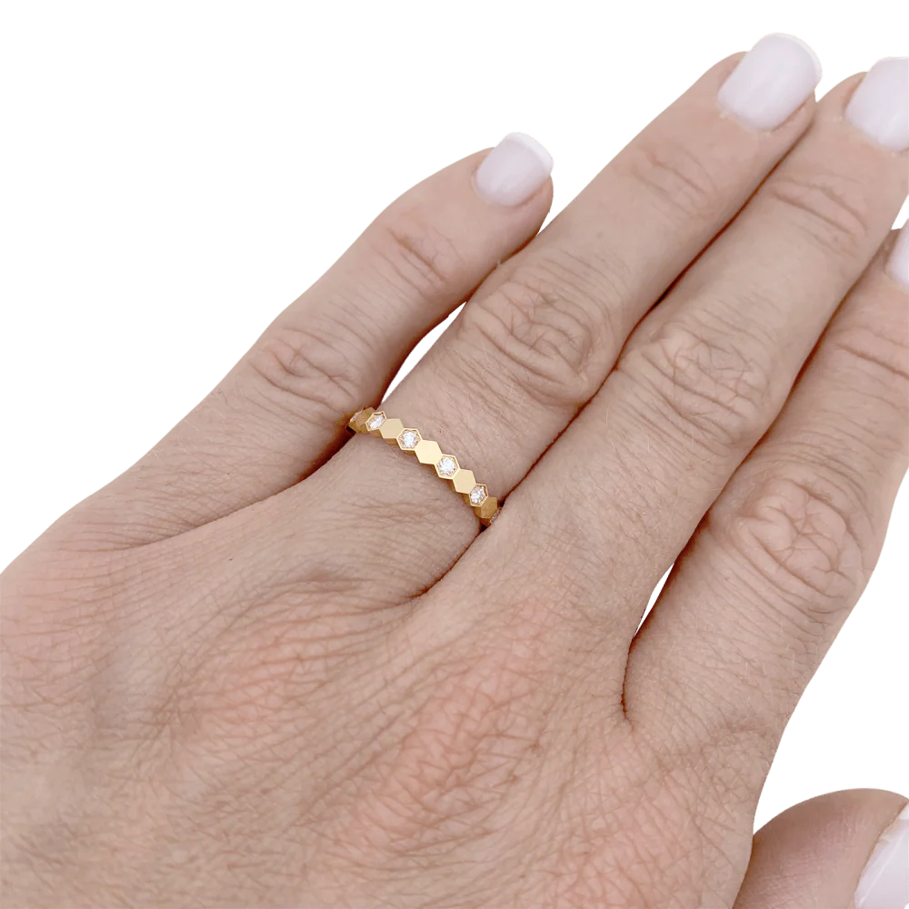 Bague Alliance CHAUMET "Bee" en or rose et diamants - Image 2