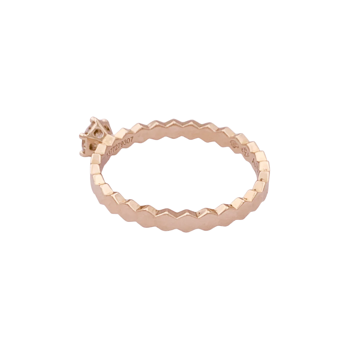 Bague Solitaire CHAUMET "Bee" en or rose et diamant. - Image 4