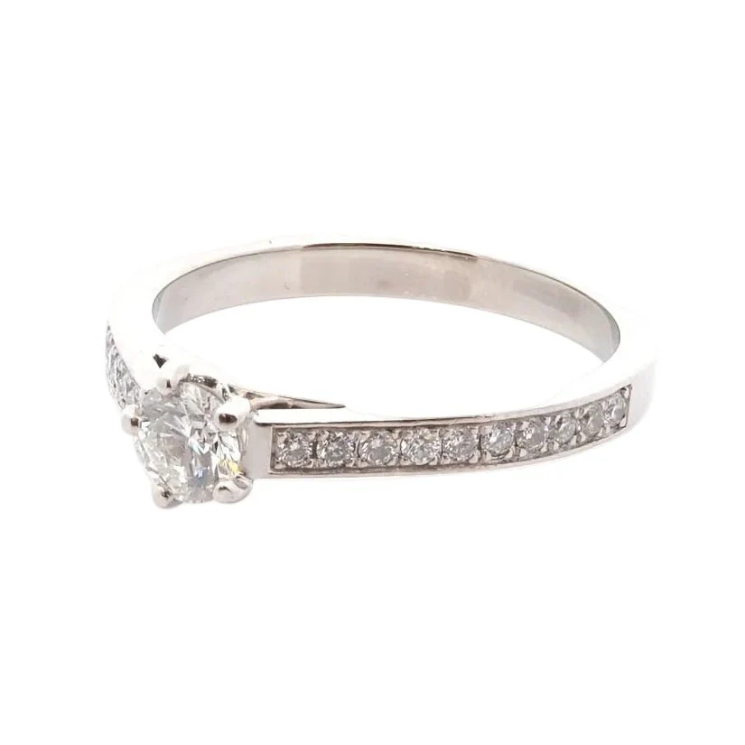 Bague Solitaire CHAUMET en platine et diamants - Image 2