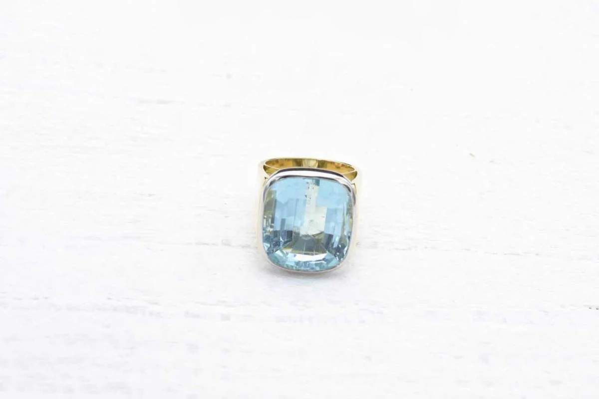 Bague chevalière aigue-marine en or jaune et platine - Image 2