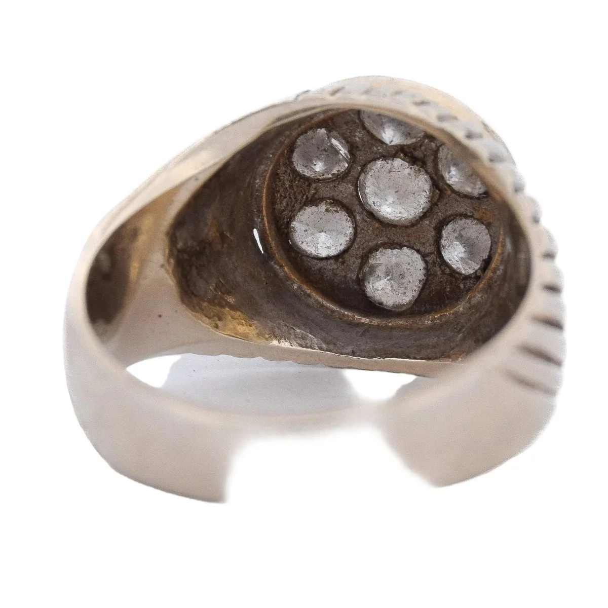 Bague Chevalière en or jaune et diamants - Image 4