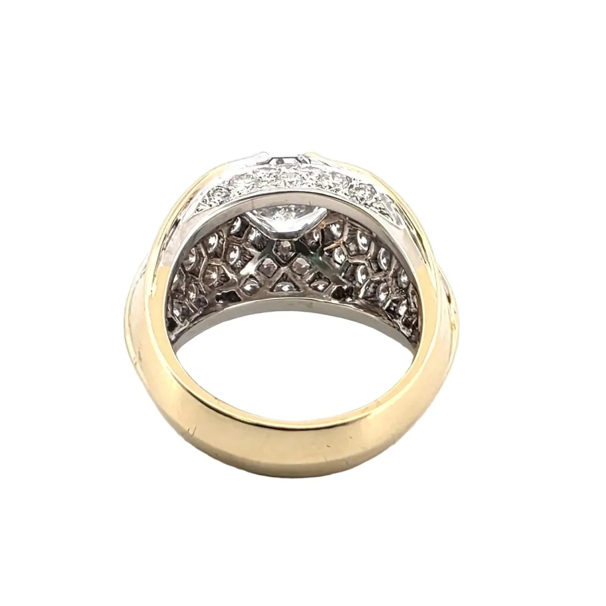 Bague Chevalière en or jaune et diamants - Image 5