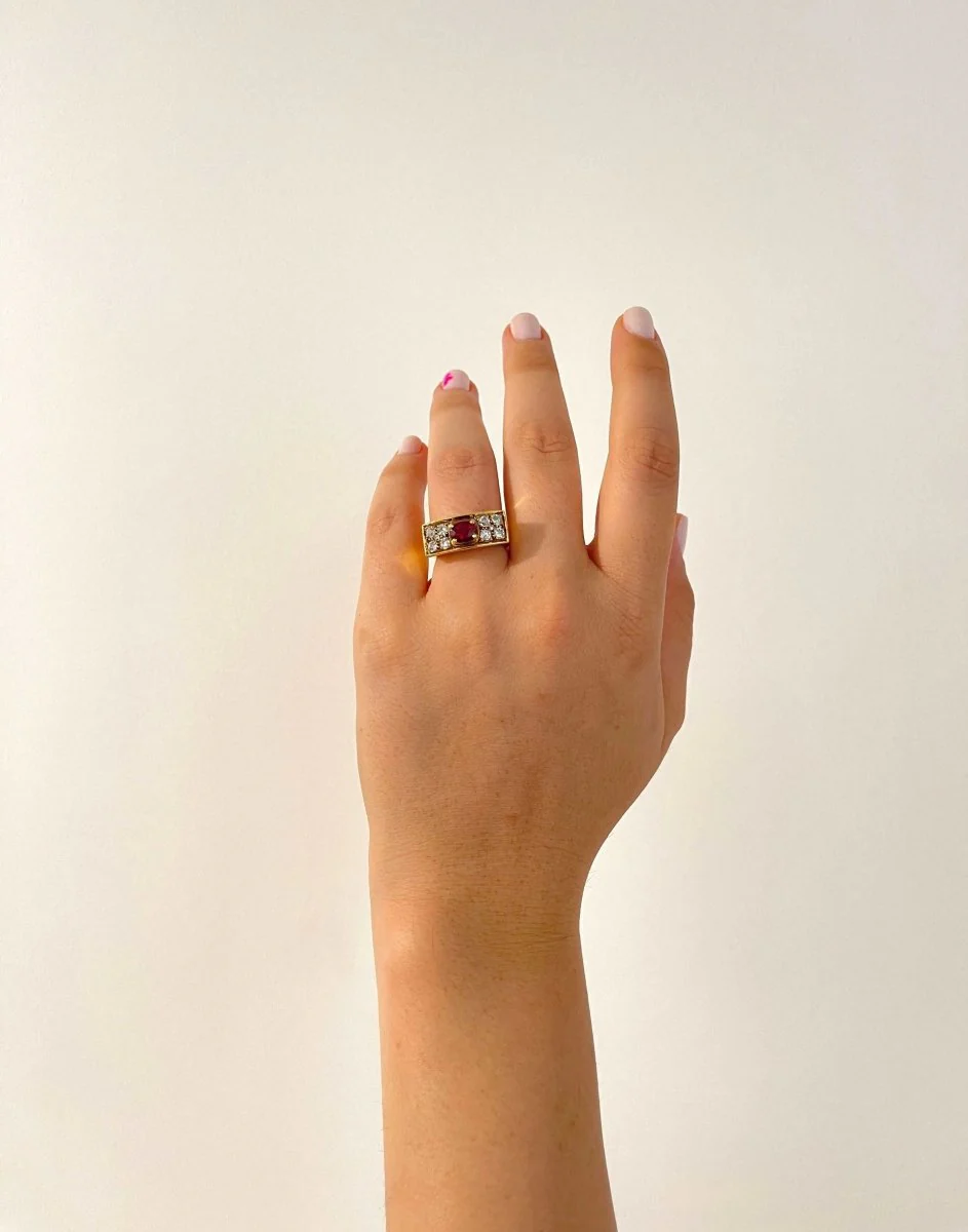 Bague Chevalière Vintage en Or, Rubis et Diamants - Image 2