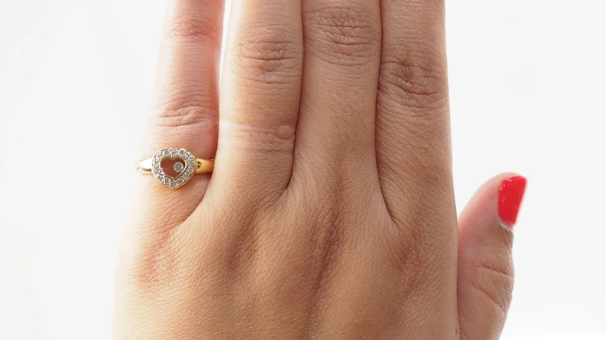 Bague CHOPARD Happy Diamonds motif cœur en or jaune et diamants - Image 2