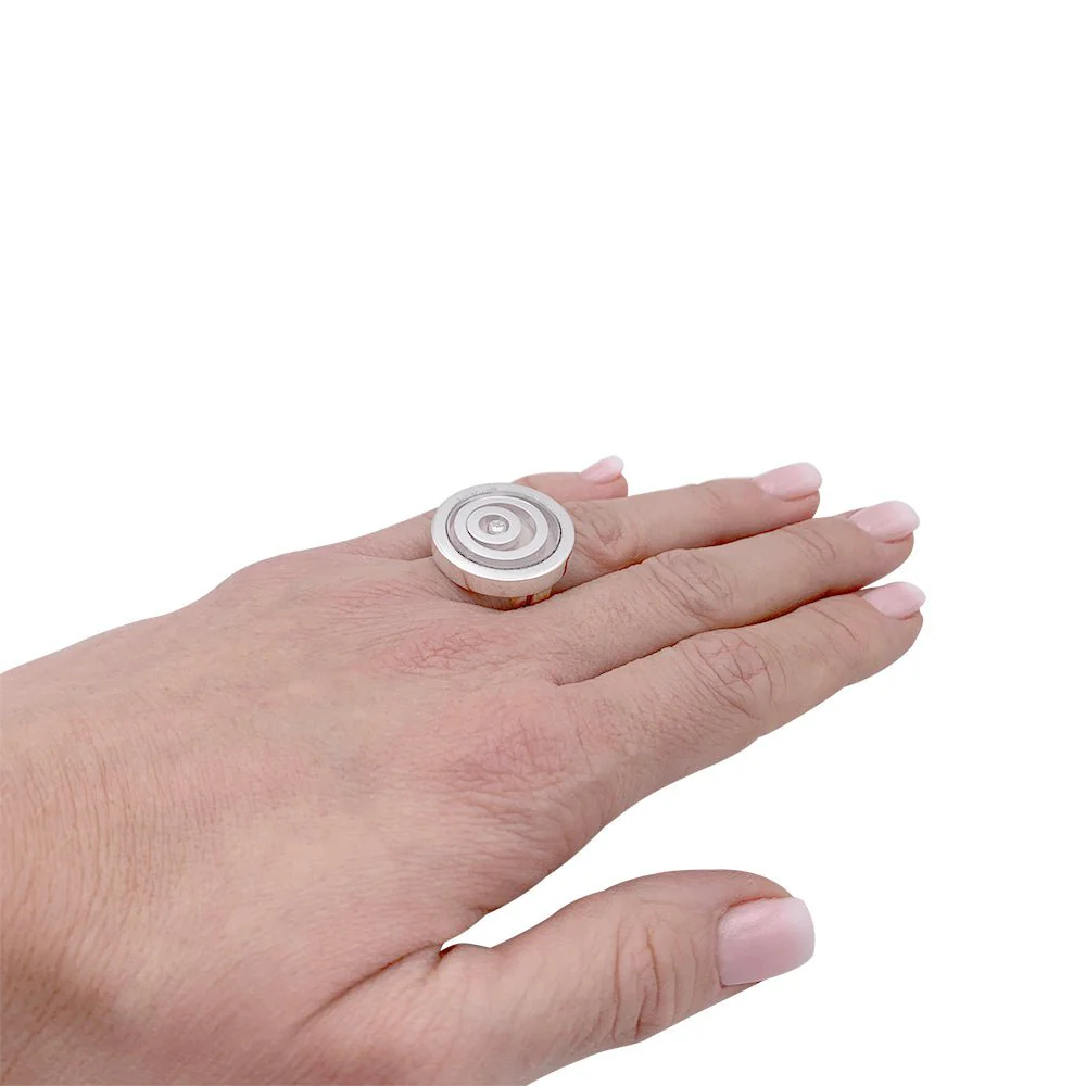 Bague CHOPARD, "Happy Spirit" en or blanc et diamant - Image 3