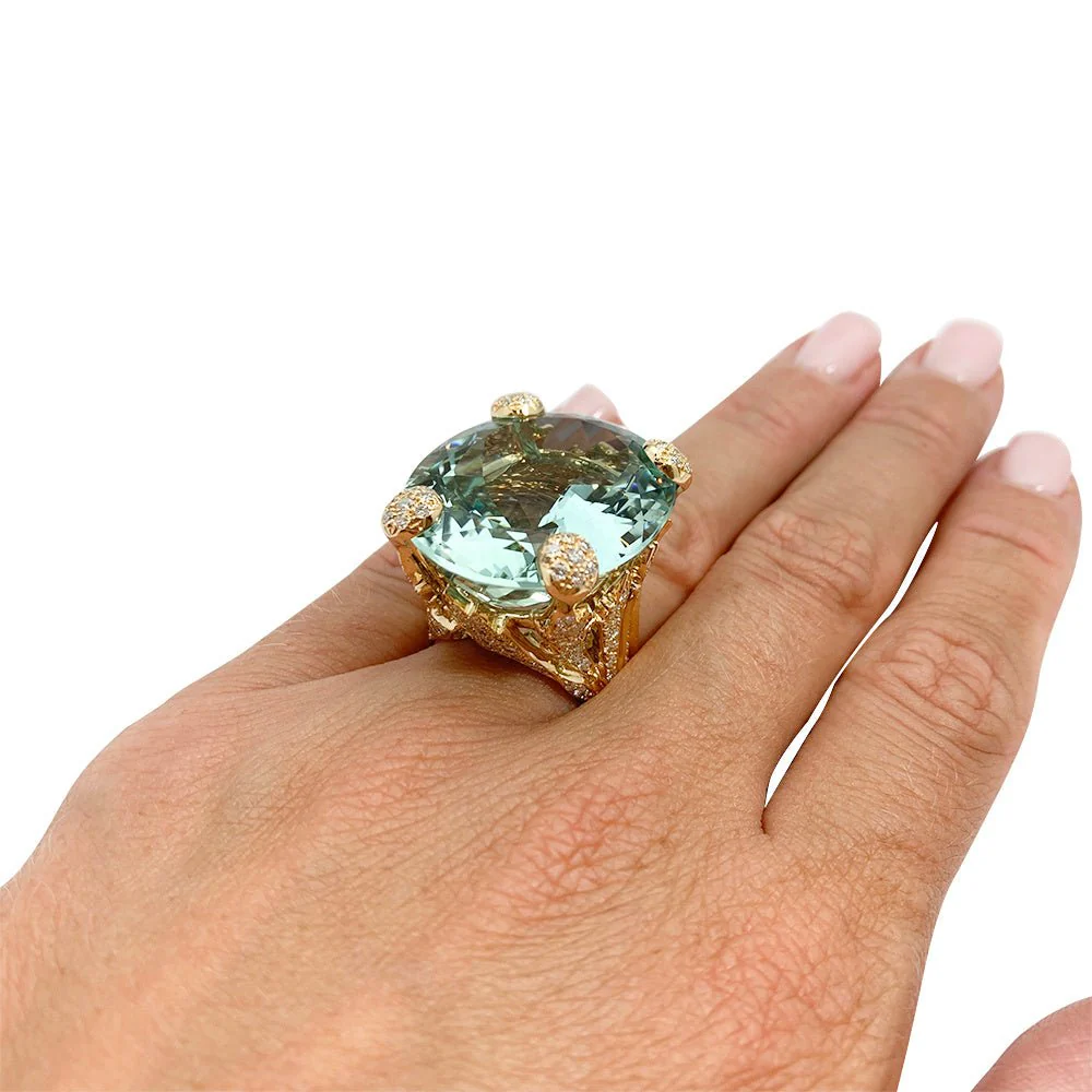 Bague Christian Dior, "Miss Dior", en or jaune, béryl vert et diamants - Image 10