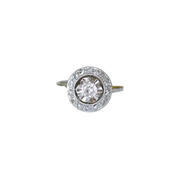 Bague en or blanc, platine, et diamants