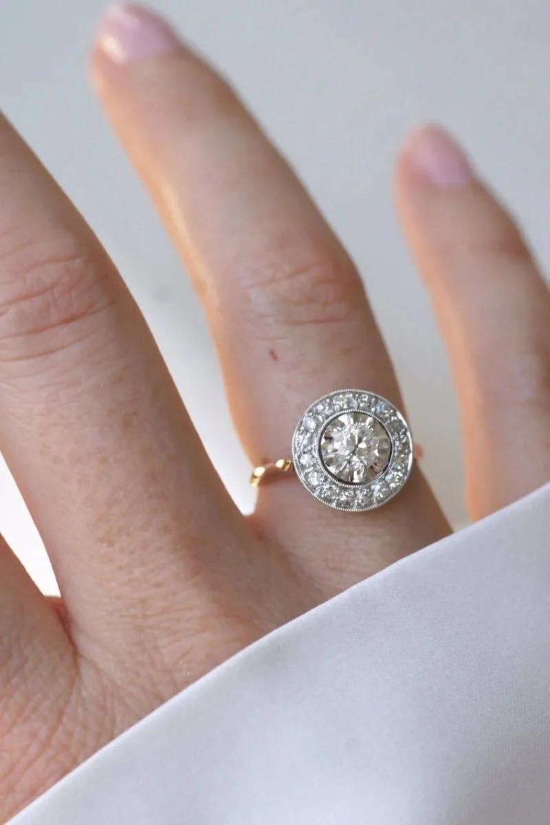 Bague Cible Art Deco Diamants sur Or et Platine - Image 2