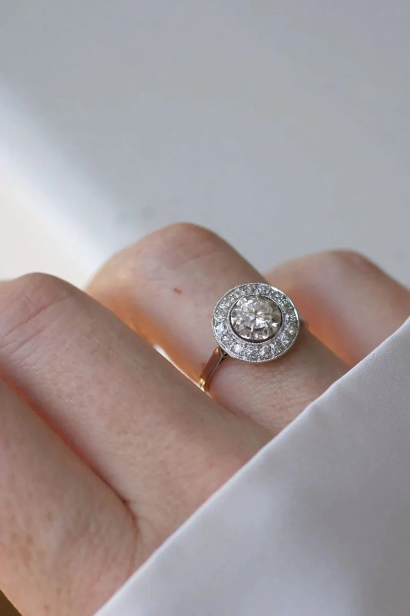 Bague Cible Art Deco Diamants sur Or et Platine - Image 6