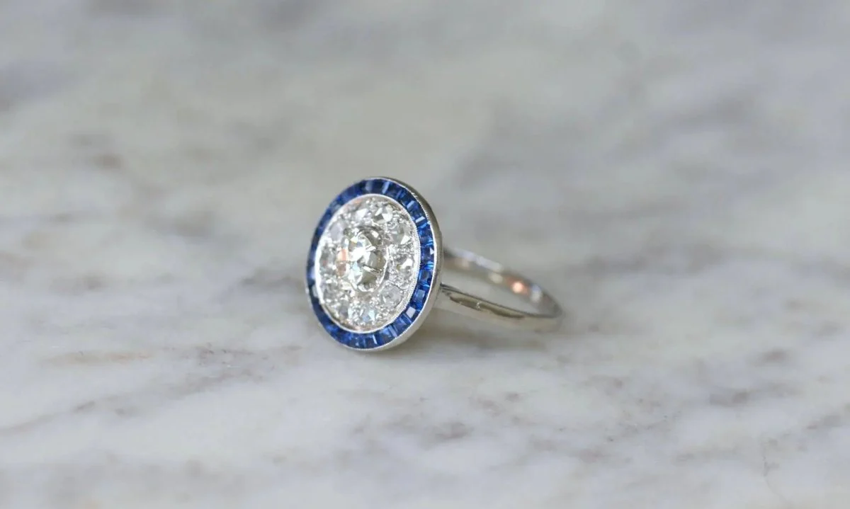 Bague Cible Art Deco Saphirs et Diamants - Image 5