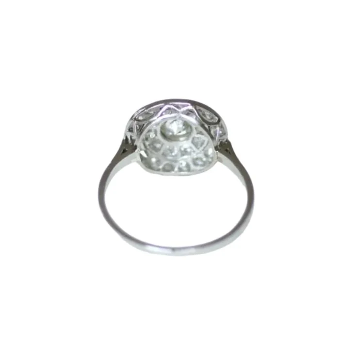 Bague Entourage en platine et diamants - Image 4