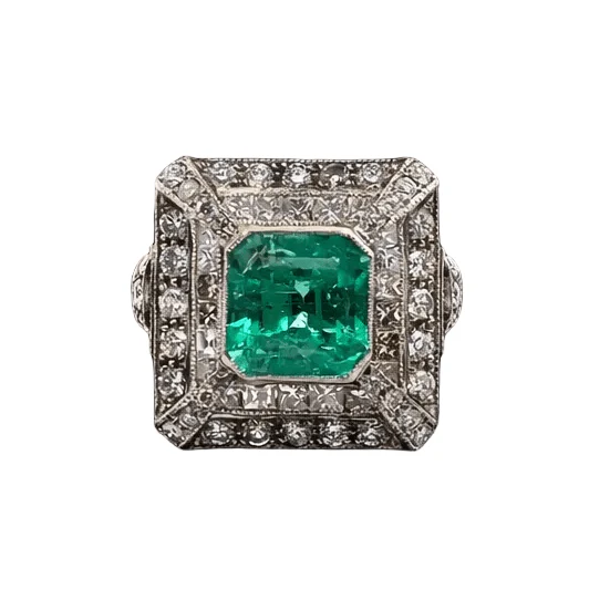Bague Cocktail en or blanc, émeraude et diamants - Image 7