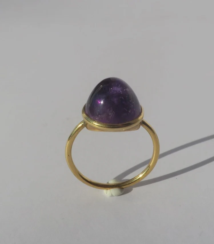 Bague Cocktail en or jaune et améthyste - Image 3