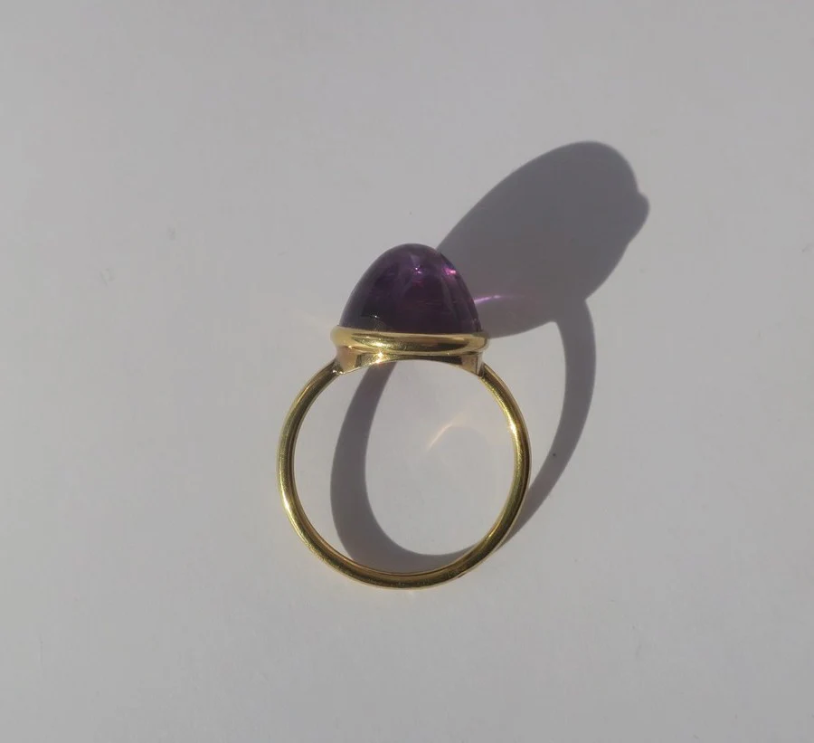 Bague Cocktail en or jaune et améthyste - Image 5