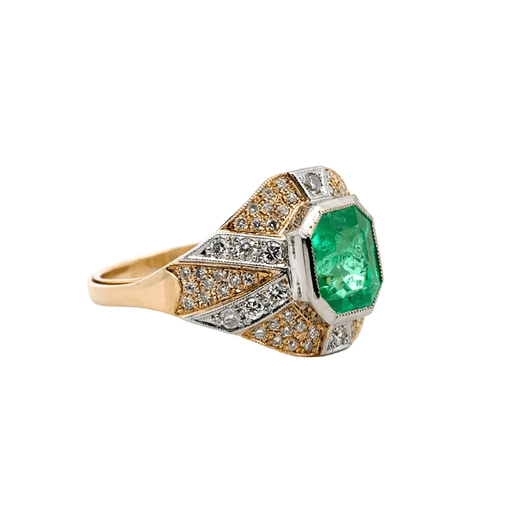 Bague Cocktail en or jaune, or blanc, émeraude et diamants - Image 13