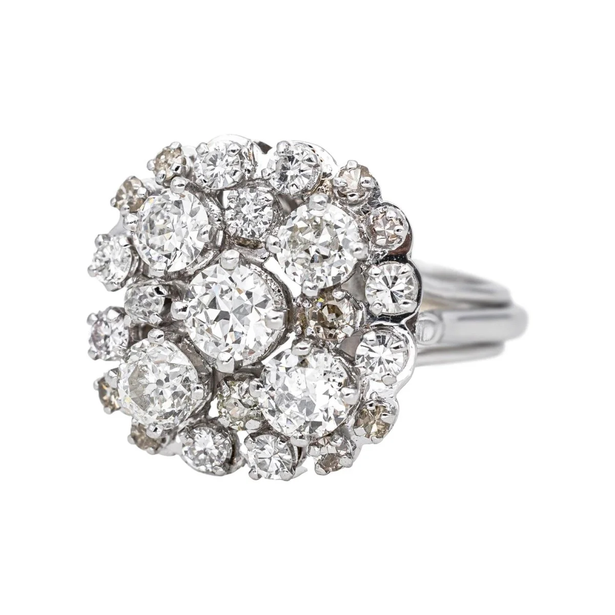 Bague Cocktail en or blanc, platine et diamants - Image 3