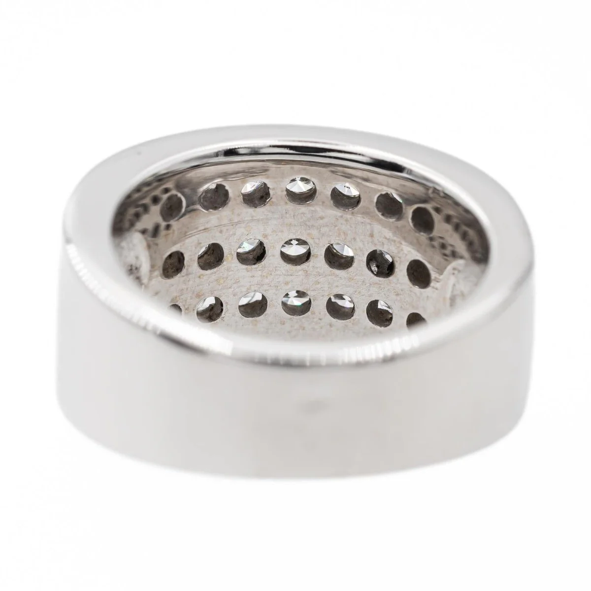 Bague bandeau en or blanc et diamant - Image 5