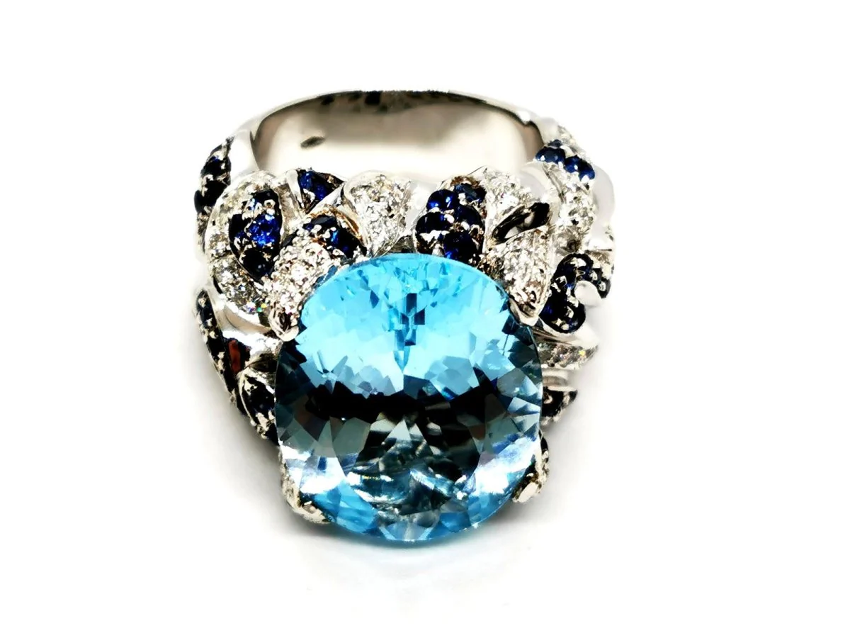Bague Cocktail en Or blanc et Topaze - Image 12
